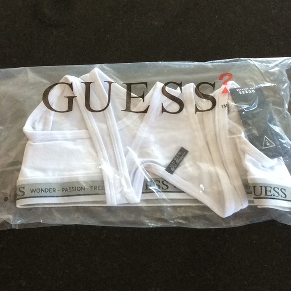 Guess white pullover sports bra - Picture 3 of 4